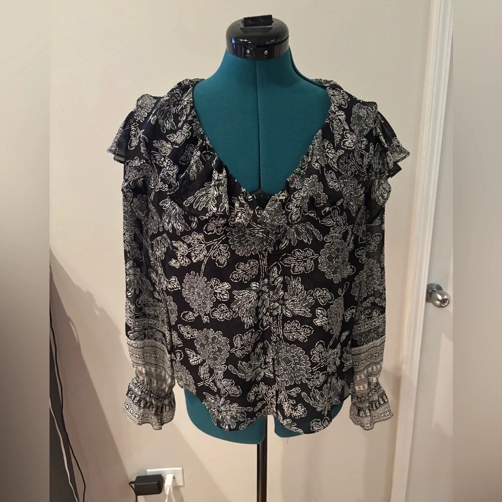 Veronica Beard Black and White Floral Blouse, silk overlay with ruffles, 4 - Picture 1 of 11
